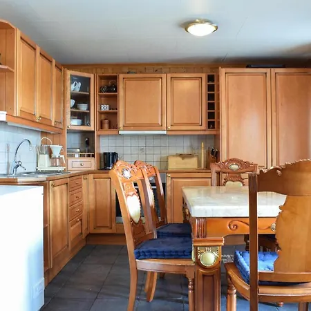 Lejlighed 2 Bedroom Cozy In Saevelandsvik
